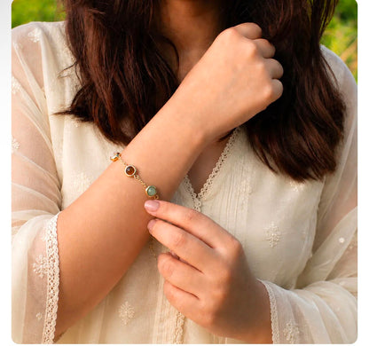 Metal Money Magnet Bracelet For Women